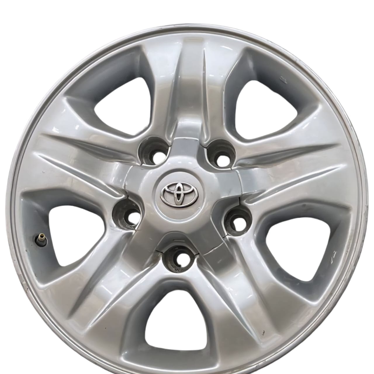 اغطية جنوط تويوتا لاندكروزر 2006 – 2007 ( 1 قطع )