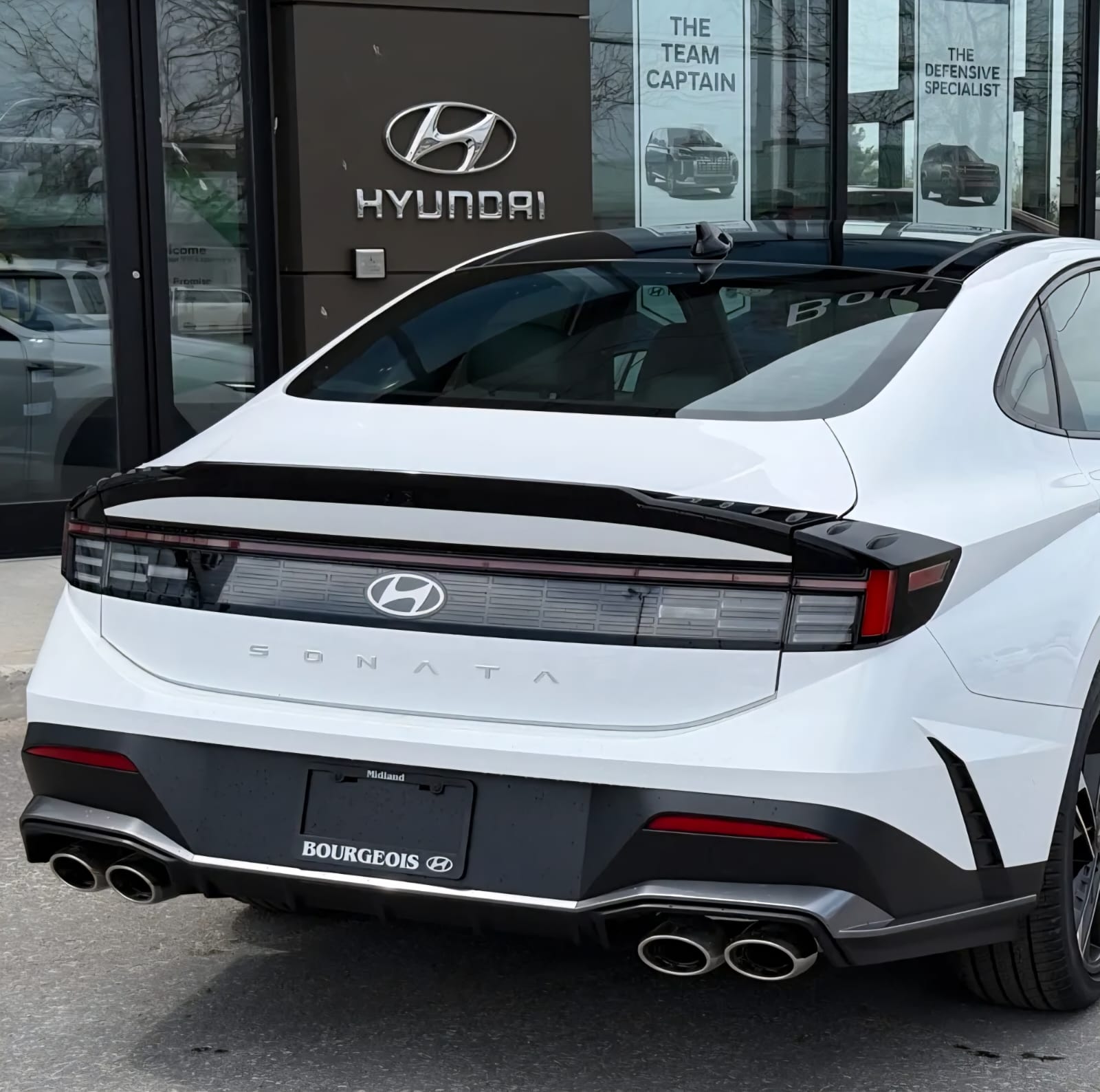 كتابة سوناتا الشنطة الخلفي (BLACK)